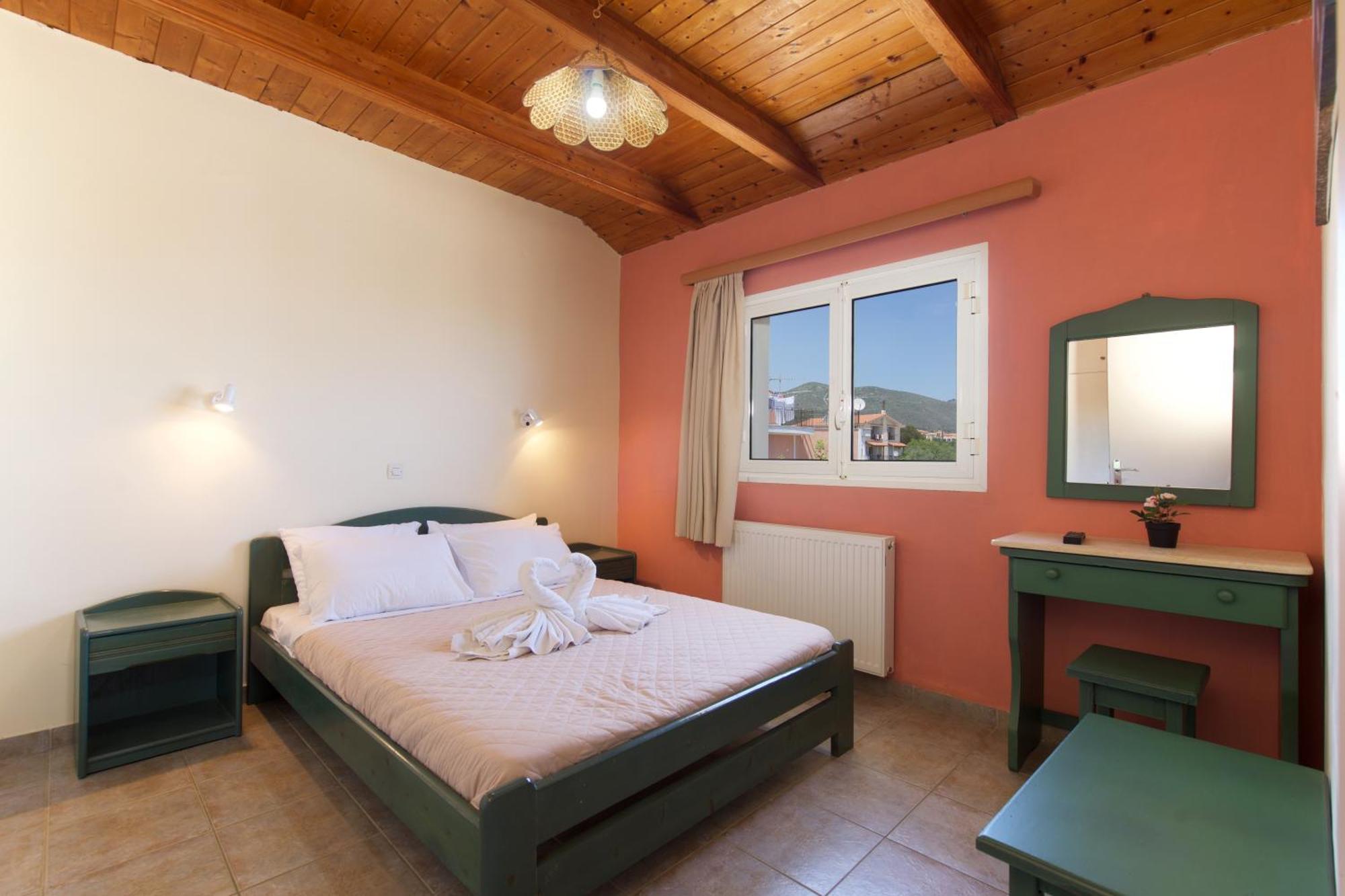 Theodora Studios & Apartments Skala  Екстериор снимка