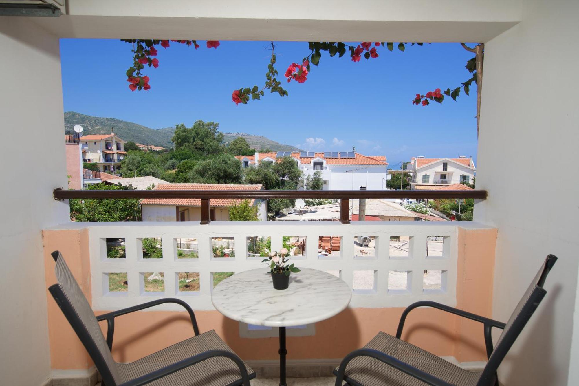 Theodora Studios & Apartments Skala  Екстериор снимка