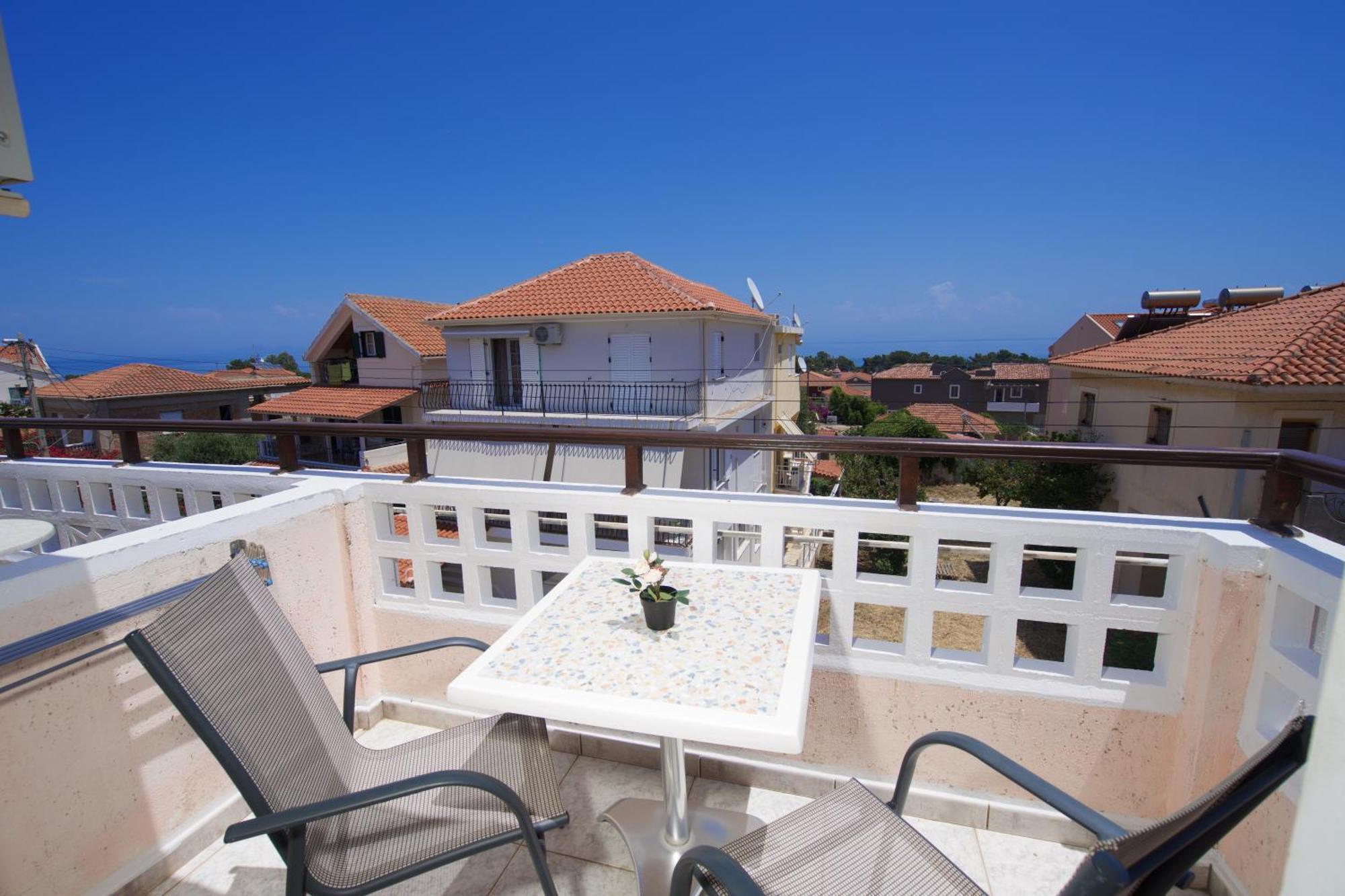 Theodora Studios & Apartments Skala  Екстериор снимка
